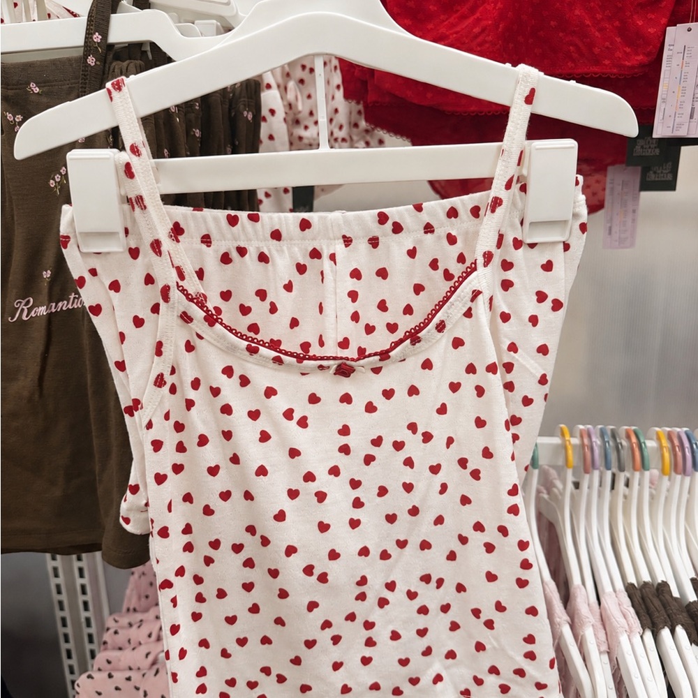 NWT Women’s Wild Fable Heart Pajama Set, SZ Large